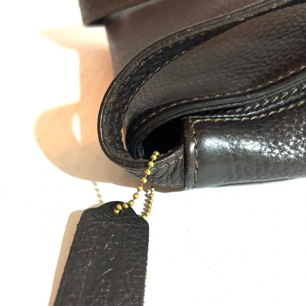 Coach vintage black leather crossbody handbag